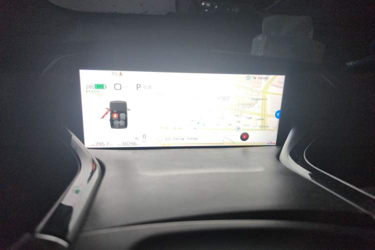 Used Baojun KiWi EV 2021 Artist Model Ternary Lithium Instrument Cluster