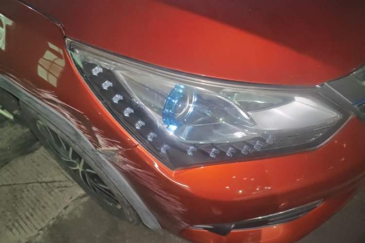 Used BYD Song New Energy 2017 Song DM 1.5TID All-Wheel Drive Luxury Model
