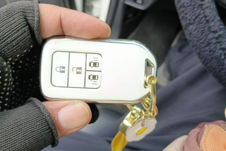 Used Honda Elysion 2016 2.4L Luxury Edition Vehicle Key