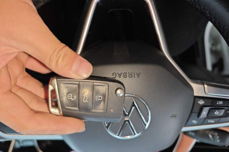 Used Volkswagen Bora 2024 280TSI DSG Comfort Edition Vehicle Key