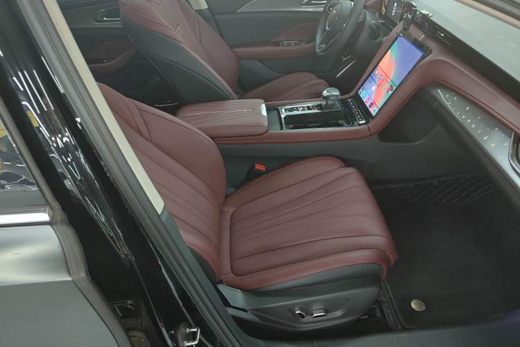 Used Hongqi H5 2024 1.5T DCT Smart Connect Flagship Edition
