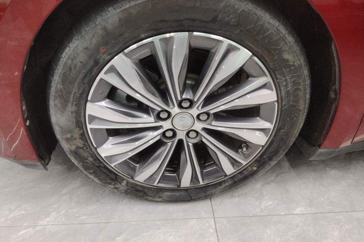 Used Hongqi E-QM5 2023 620km PLUS
