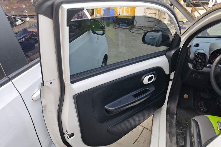 Used Roewe Clever 2021 302km Excellence Edition
