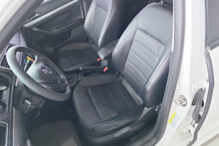 Used Volkswagen Gran Lavida 2017 1.6L Automatic Fashion Edition