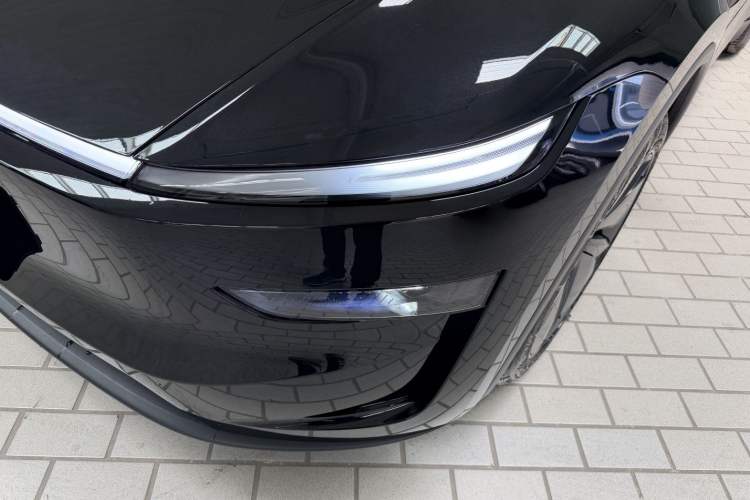 Used Tesla Model Y 2026 Rear-Drive Model
