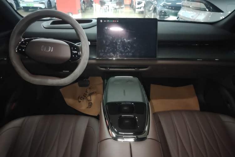 Used Qiyuan A07 2025 Blue Whale Range-Extending Version 230 Flagship Model
