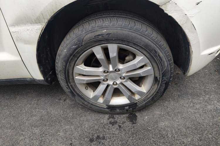 Used Geely Auto GX7 2014 1.8L Manual Elite Model