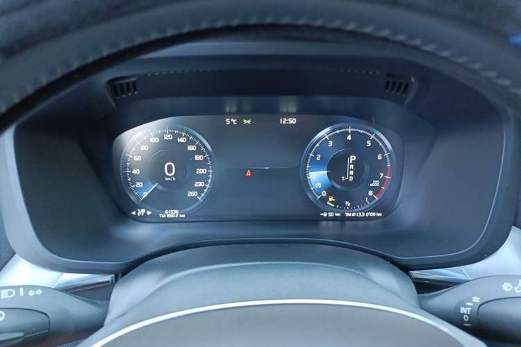 Used Volvo XC60 2019 T5 4x4 Smart Edition China V Standard