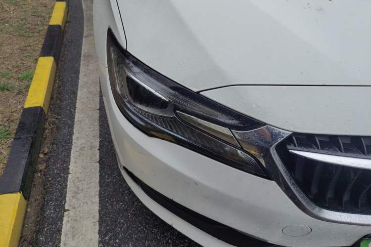 Used Buick GL6 2019 18T 6-Seater Connected Luxury Version China VI Standard
