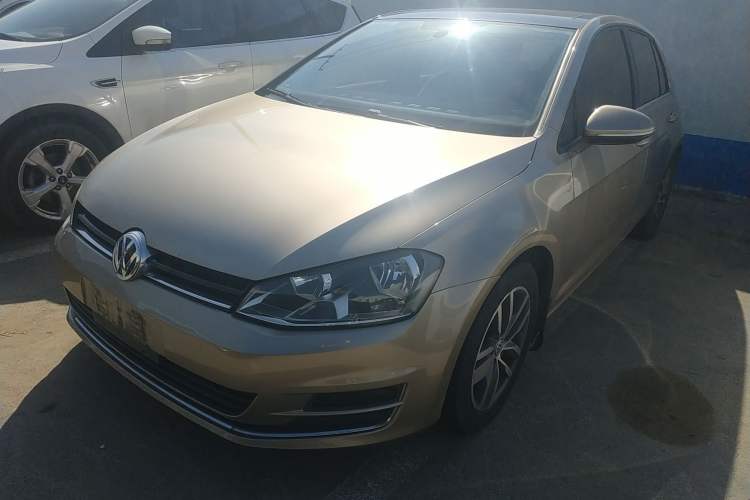 Used Volkswagen Golf 2016 230TSI Automatic Luxury Version