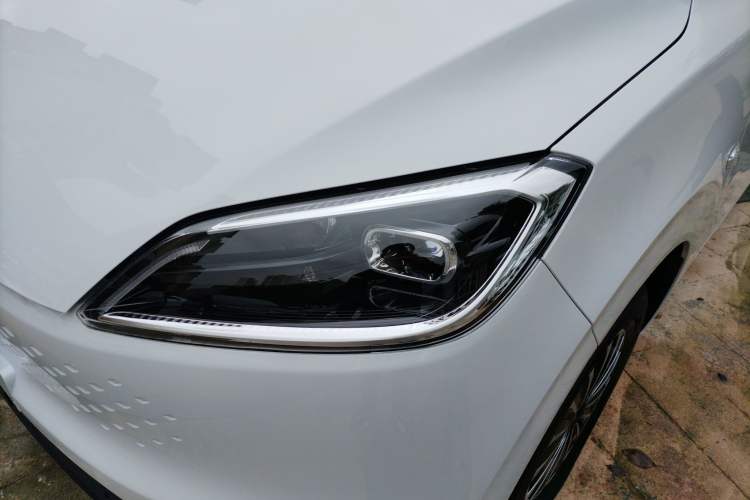 Used Wuling Hongguang New Energy 2025 Extended-Range Hybrid 50 km Utility Version