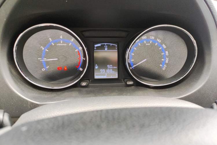 Used FORTHING S500 2016 1.6L Manual Luxury Model
