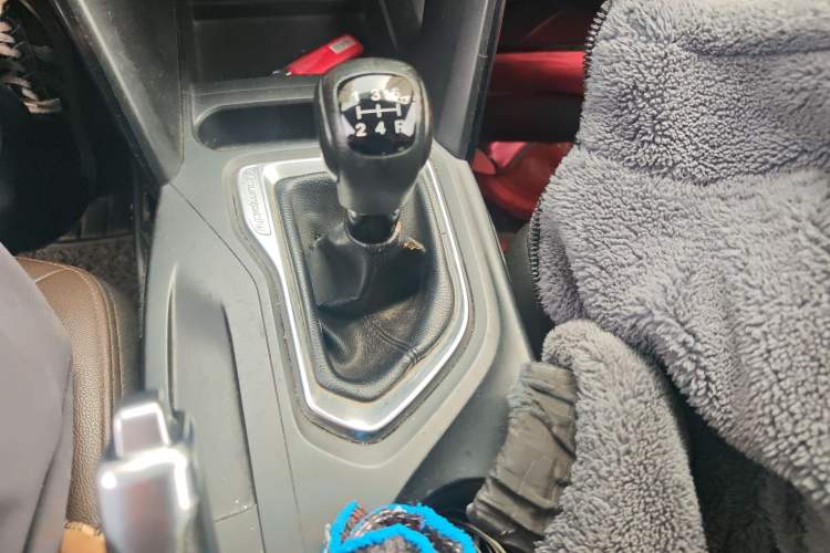 Used GAC Trumpchi GS4 2017 235T Manual Two-Wheel Drive Luxury Edition
