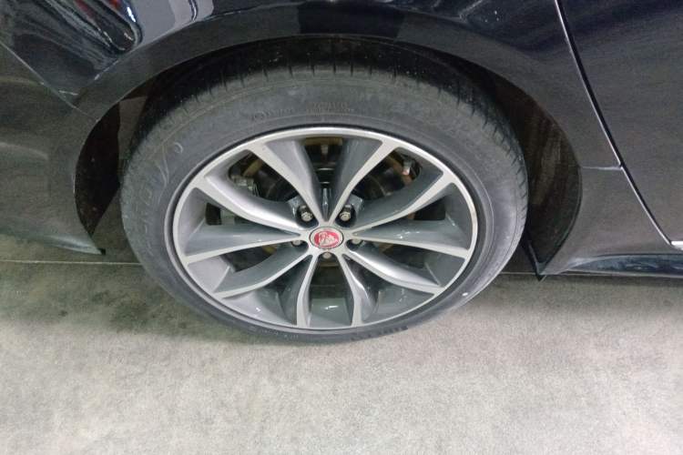 Used Jaguar XFL 2021 XFL 2.0T P250 Two-Wheel-Drive Elite Sport Edition
