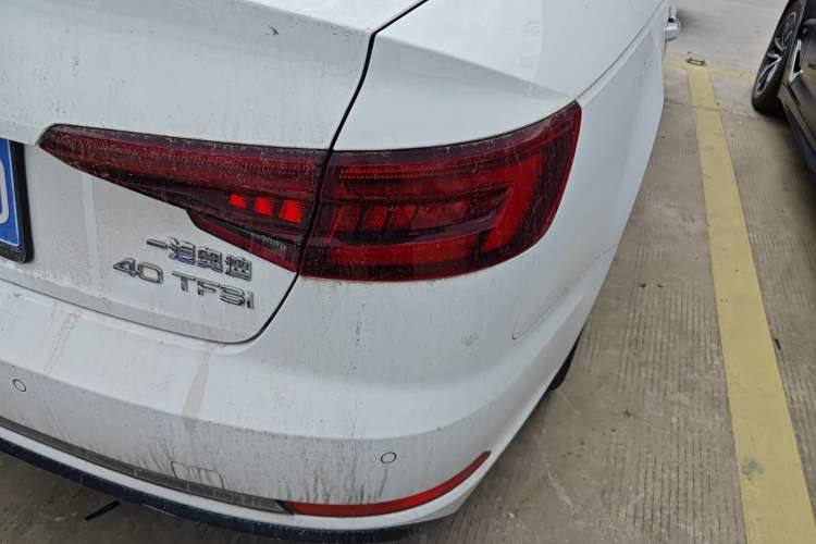Used Audi A4L 2019 40 TFSI Ambition China VI

