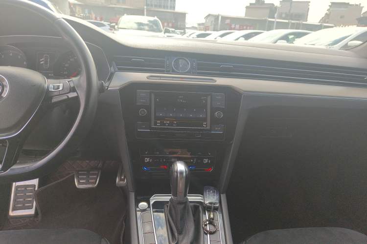 Used Volkswagen FAW-Volkswagen CC 2020 330TSI Huayan Edition China VI Standard