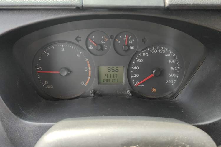 Used Ford Transit Custom 2016 2.4T Long Wheelbase 10-Seater Mid-Roof Standard Version Instrument Cluster