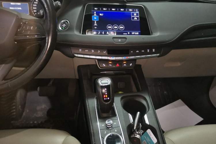 Used Cadillac XT4 2018 28T Four-Wheel Drive Leading Model
