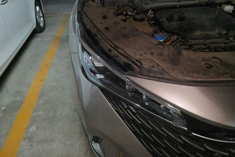 Used Roewe RX5 2023 1.5T Elite Edition Right Front Headlight