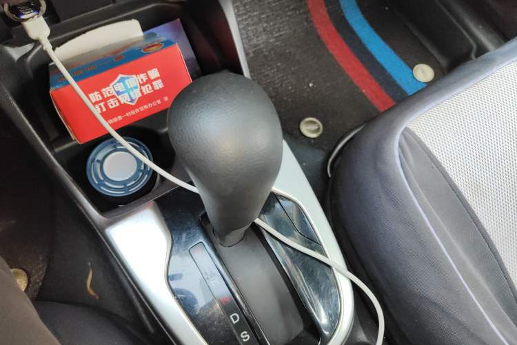 Used Honda Fit 2014 1.5L SE CVT Fashion Model
