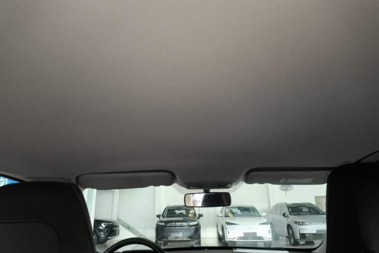 Used Dongfeng Aeolus Yixuan 2025 1.5L Automatic Luxury Version