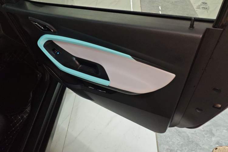 Used Chery New Energy Little Ant 2021 150 000 Yuan "Ant Fan" Edition New Ant Cool Version Lithium-Ion Battery