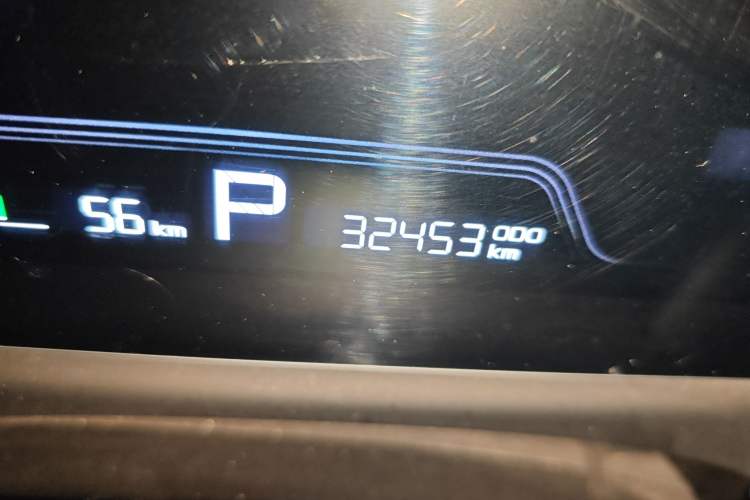 Used Geometry E Firefly 2024 301km Starlight
