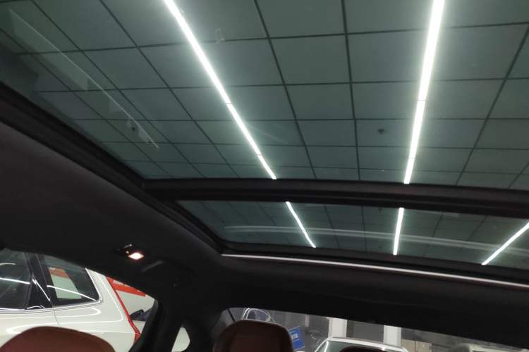 Used Volvo S90 New Energy 2025 Plug-in Hybrid Four-Wheel Drive Long-Range Luxury Smart Edition