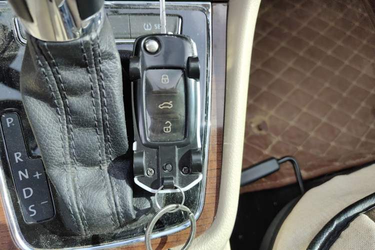 Used Volkswagen Lavida 2013 1.4TSI DSG Comfort Edition Vehicle Key