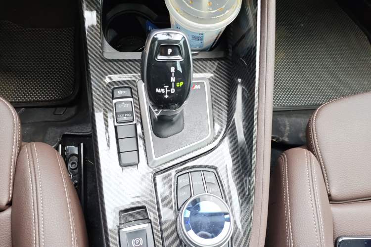 Used BMW X1 2021 Restyled sDrive25Li Leading Edition Gear Lever