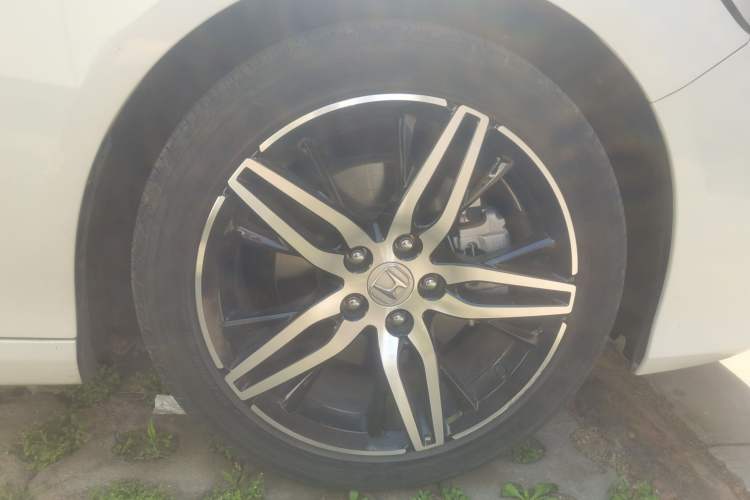 Used Honda Accord 2022 Xing·Hybrid 2.0L Phantom Night·Sharp Intelligence Edition Right Front Wheel Hub