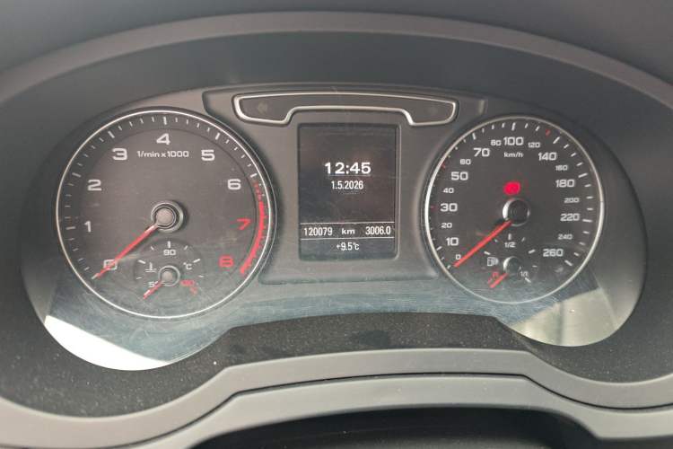 Used Audi Q3 2015 35 TFSI quattro Technology Edition
