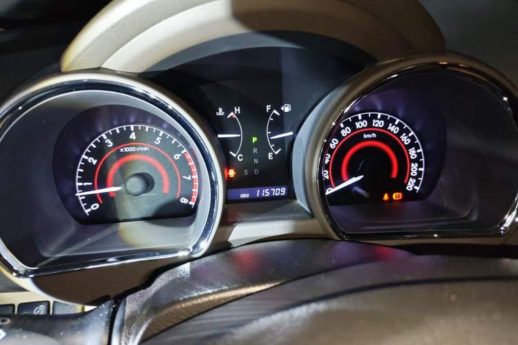 Used Toyota Highlander 2012 2.7L 2WD 5-Seater Elite Edition Instrument Cluster