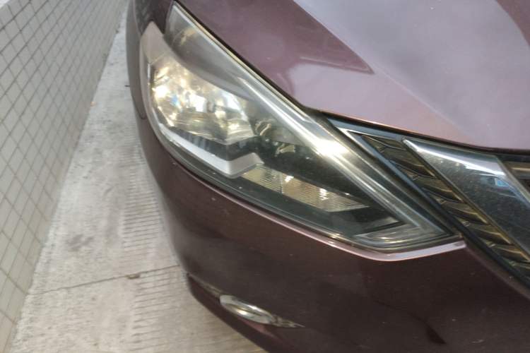 Used Nissan Sylphy 2016 1.6 XL CVT Luxury Edition Right Front Headlight