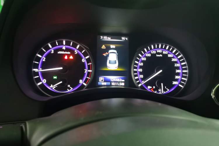 Used Infiniti Q50L 2016 2.0T Enjoyment Edition Instrument Cluster