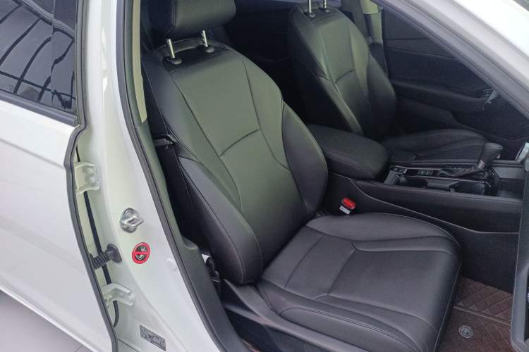 Used Honda Inspire 2023 260TURBO Deluxe Edition Right Front Seat