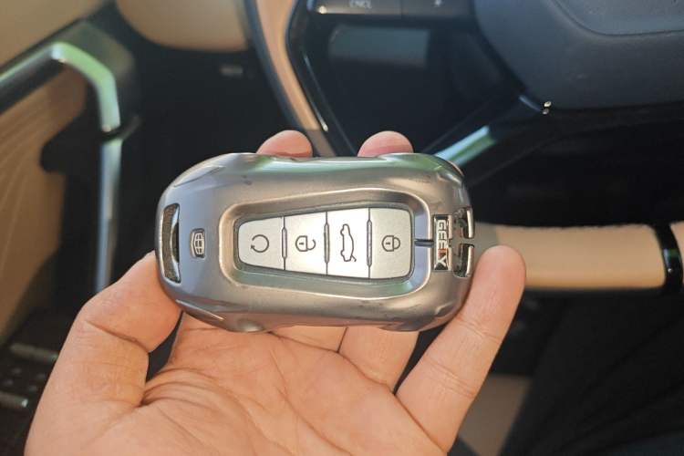 Used Geely Auto FX11 2023 1.5TD DCT Prestige Edition
