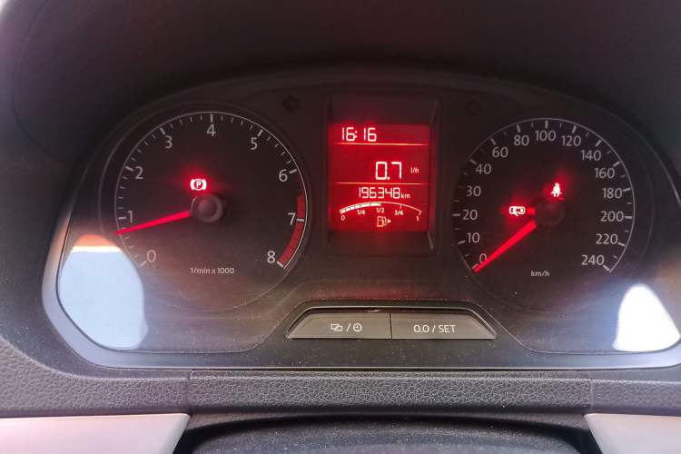 Used Volkswagen Jetta 2013 1.4L Manual Comfort Model
