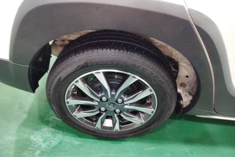 Used Toyota YARiS L Zhi Xuan 2022 X-Trail 1.5L CVT Luxury PLUS Edition
