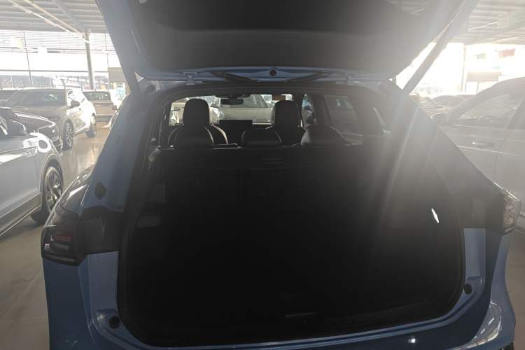 Used Volkswagen Tiguan L 2024 PRO 380TSI Four-Wheel Drive R-Line Prestige Edition
