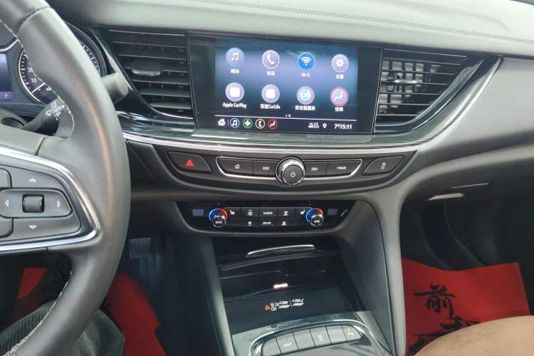 Used Buick Regal 2023 552T Smart Enjoyment Version Audio And AC Panel