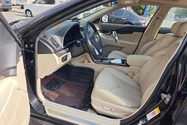 Used CHANGAN Raeton 2013 1.8T Automatic Prestige Model China IV Standard