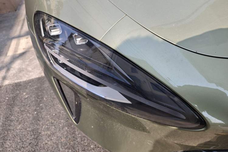 Used Xiaomi Auto SU7 2024 Rear-Drive Long-Range Intelligent Driving Version
