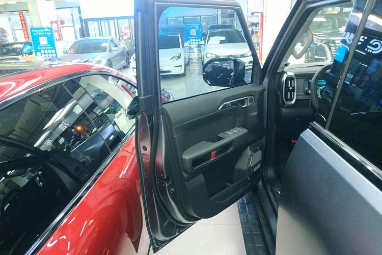 Used JETOUR Traveler 2023 2.0T Four-Wheel Drive Conqueror