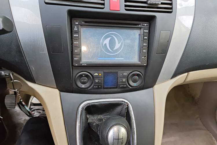 Used FORTHING Joyear SUV 2012 1.6L Luxury Model