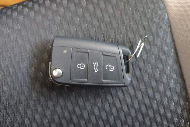 Used Volkswagen Tacqua 2023 200TSI DSG Joy-Connect Edition