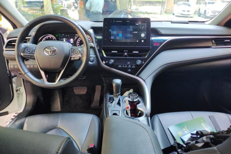 Used Toyota Camry 2023 2.0G Luxury Edition