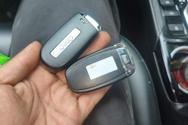 Used Jeep Grand Commander 2018 2.0T Two-Wheel Drive Enjoy Edition China V