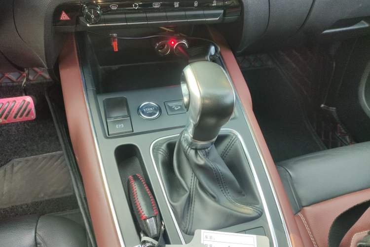 Used Citroen C5 AIRCROSS 2017 350THP Luxury Model Gear Lever