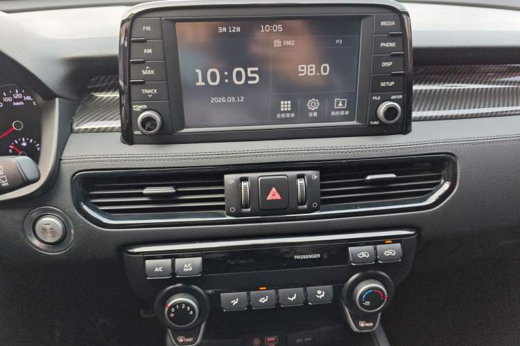 Used Kia KX7 2017 2.0T Automatic Two-Wheel Drive GLS 7-Seater